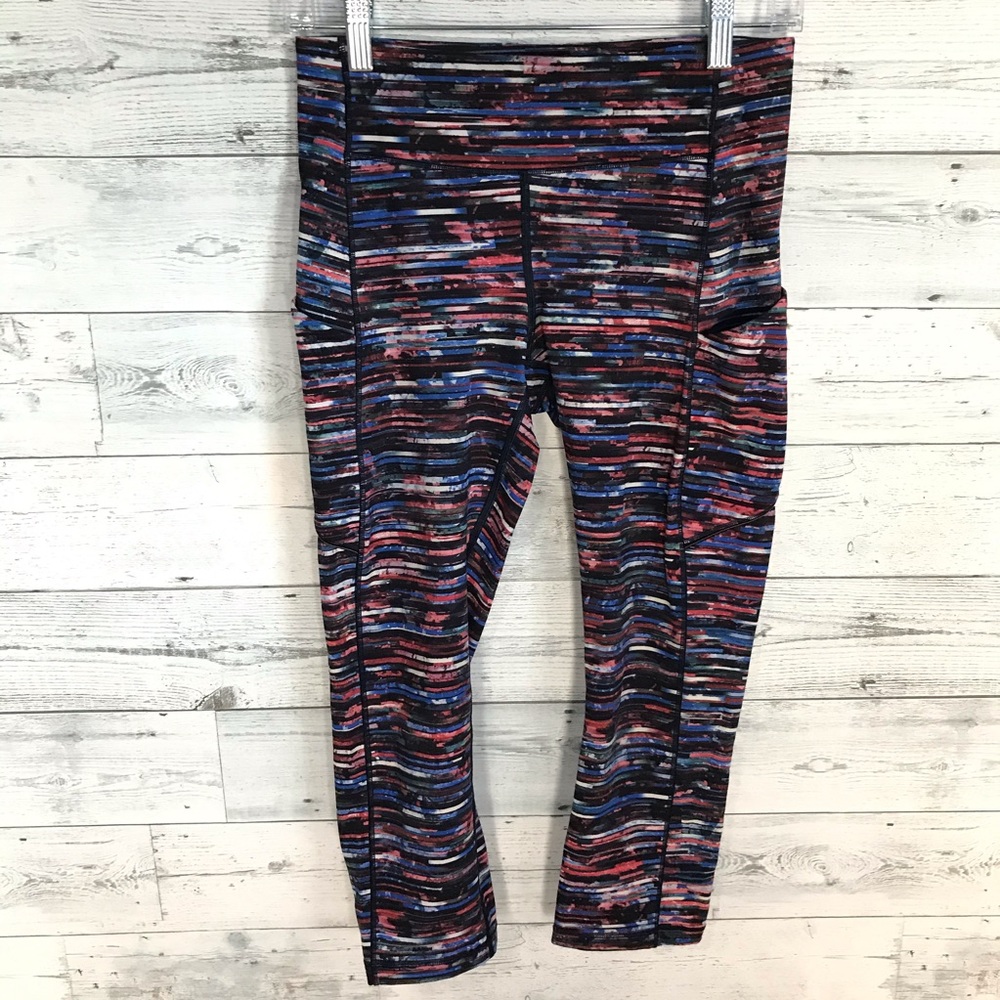 Lululemon cropped striped leggings size 6